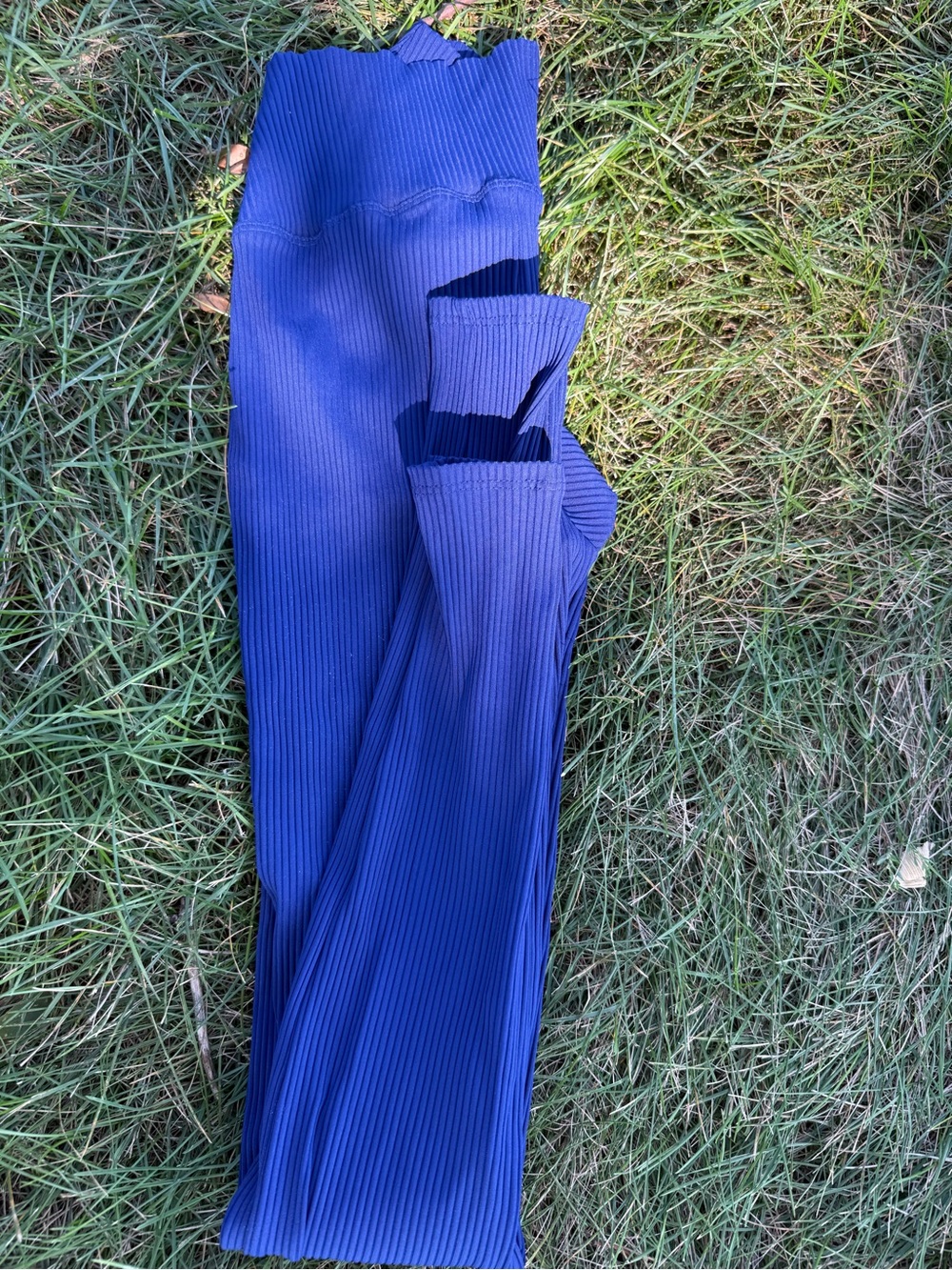 Pepper Athlux Ribbed Leggings size Medium in Royal blue